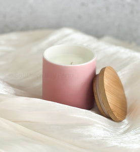 Peony & Amberwood Candle